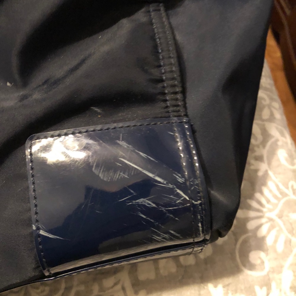 Tote - Picture 2 of 4